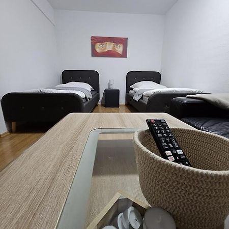 M&L Wohnen 2 Apartment Есен Екстериор снимка